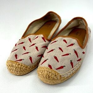 G.H. Bass & Co. Chili Pepper Embroidered‎ Canvas Espadrille, Size 7 Women